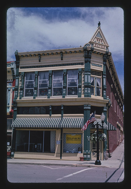 Sayrs Building